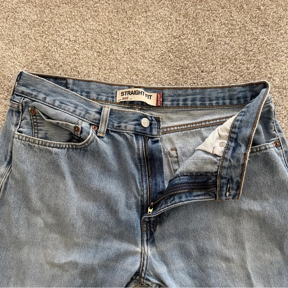 Levi’s Straight Fit 505 Stonewash Jeans Size W36 L29 - Picture 2 of 5